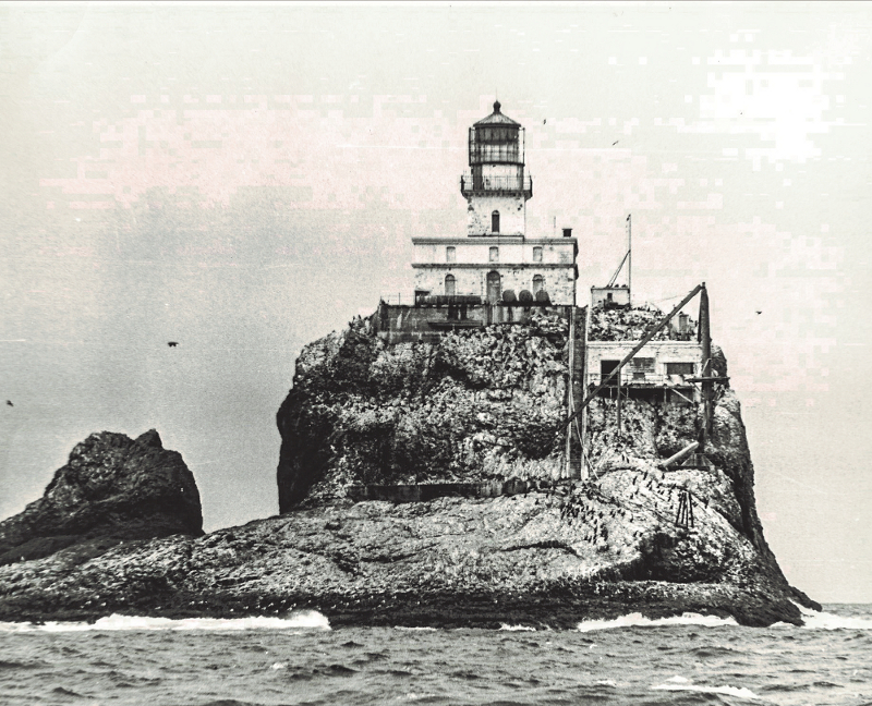 Tillamook Rock Lighthouse