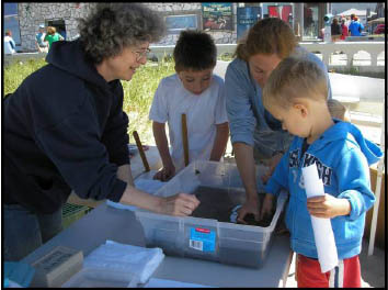 Discovery Program Touch Tank